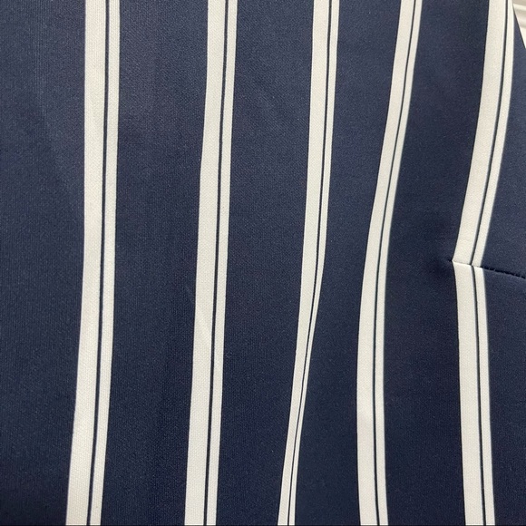 Forever 21 Crop Top - Picture 2 of 5